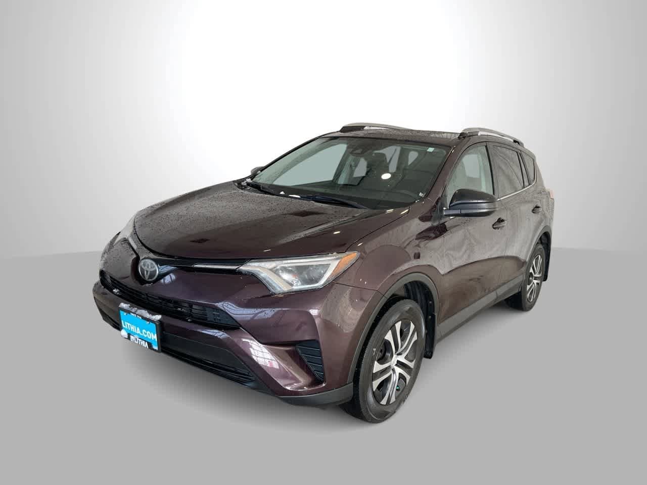 Thumbnail: 2018 Toyota RAV4 - 1