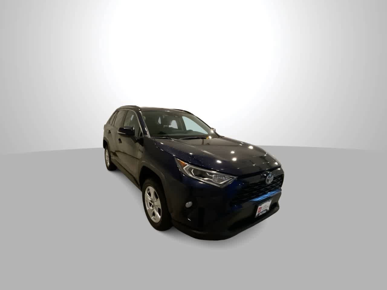 Thumbnail: 2020 Toyota RAV4 - 2