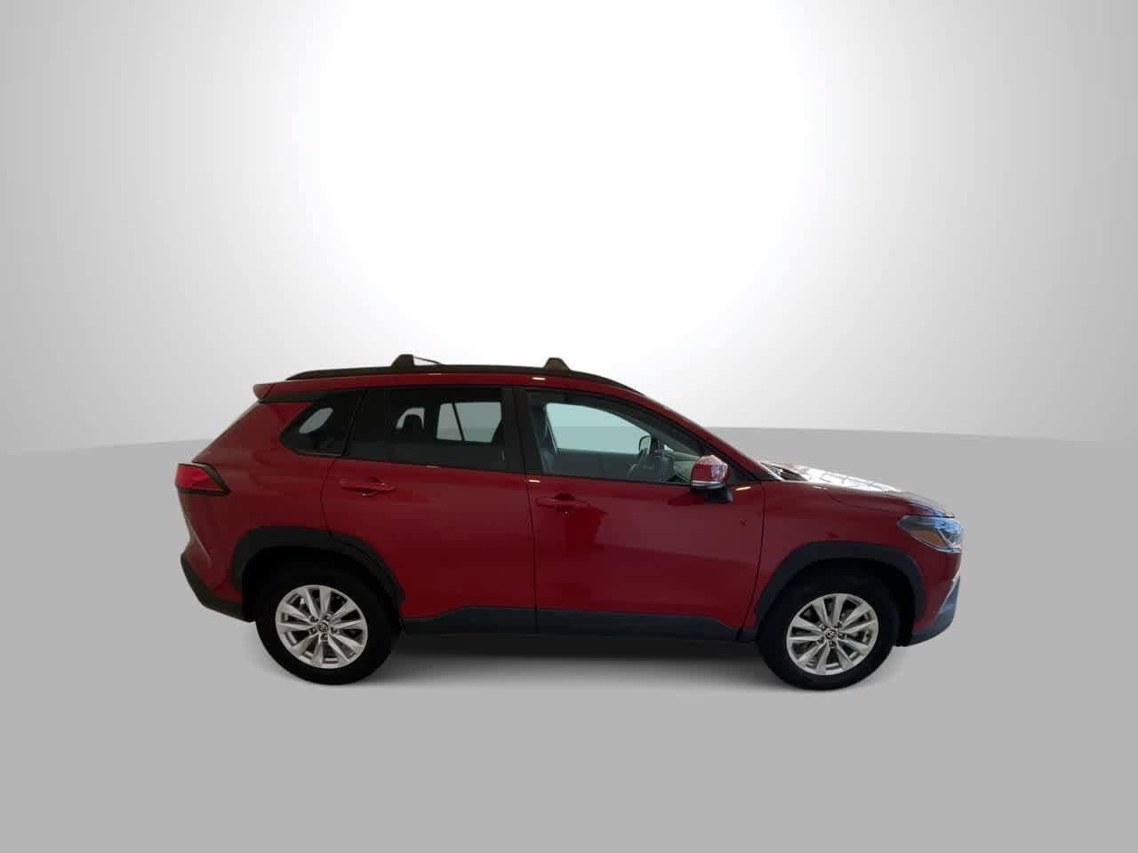 Thumbnail: 2022 Toyota Corolla Cross - 9