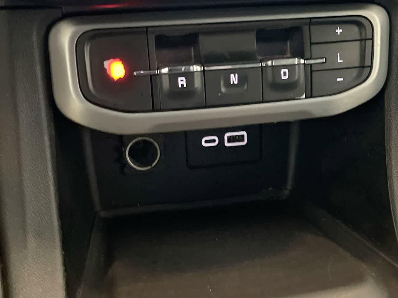 Thumbnail: 2020 GMC Acadia - 20