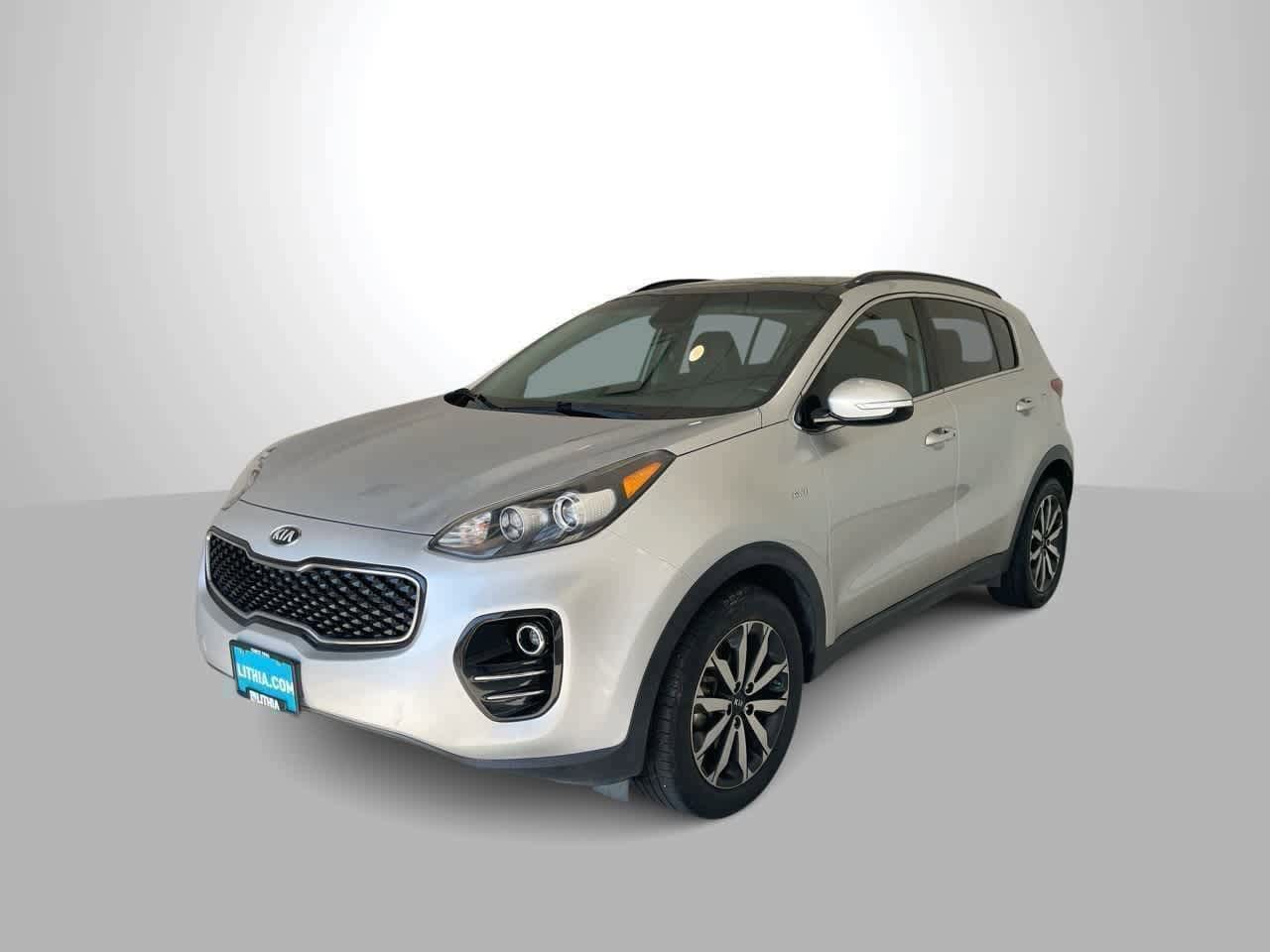 Thumbnail: 2018 Kia Sportage - 3