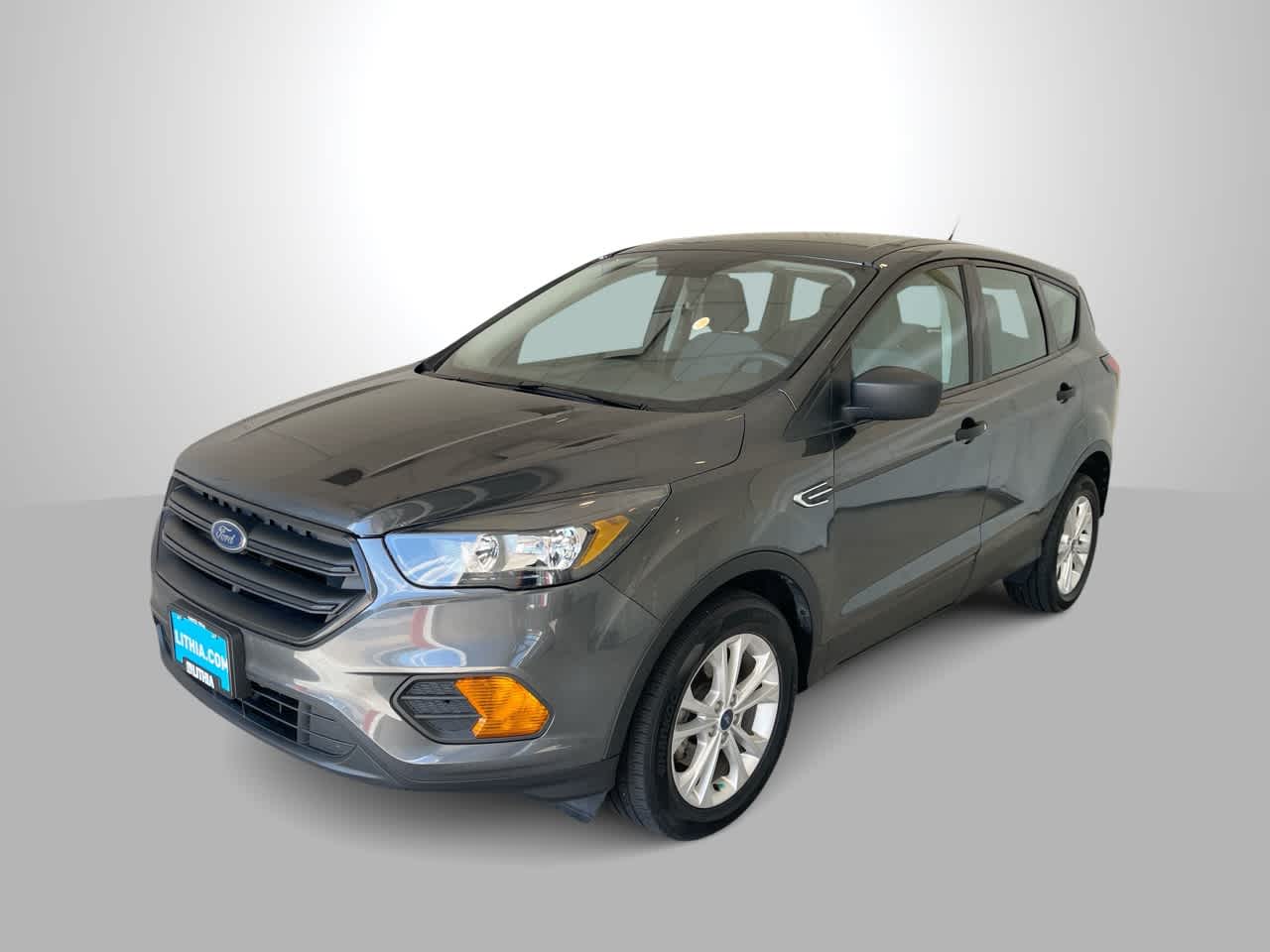 2019 Ford Escape S's photo