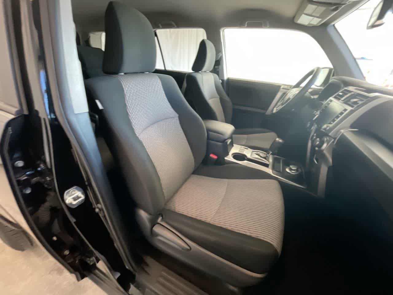 Thumbnail: 2024 Toyota 4Runner - 25