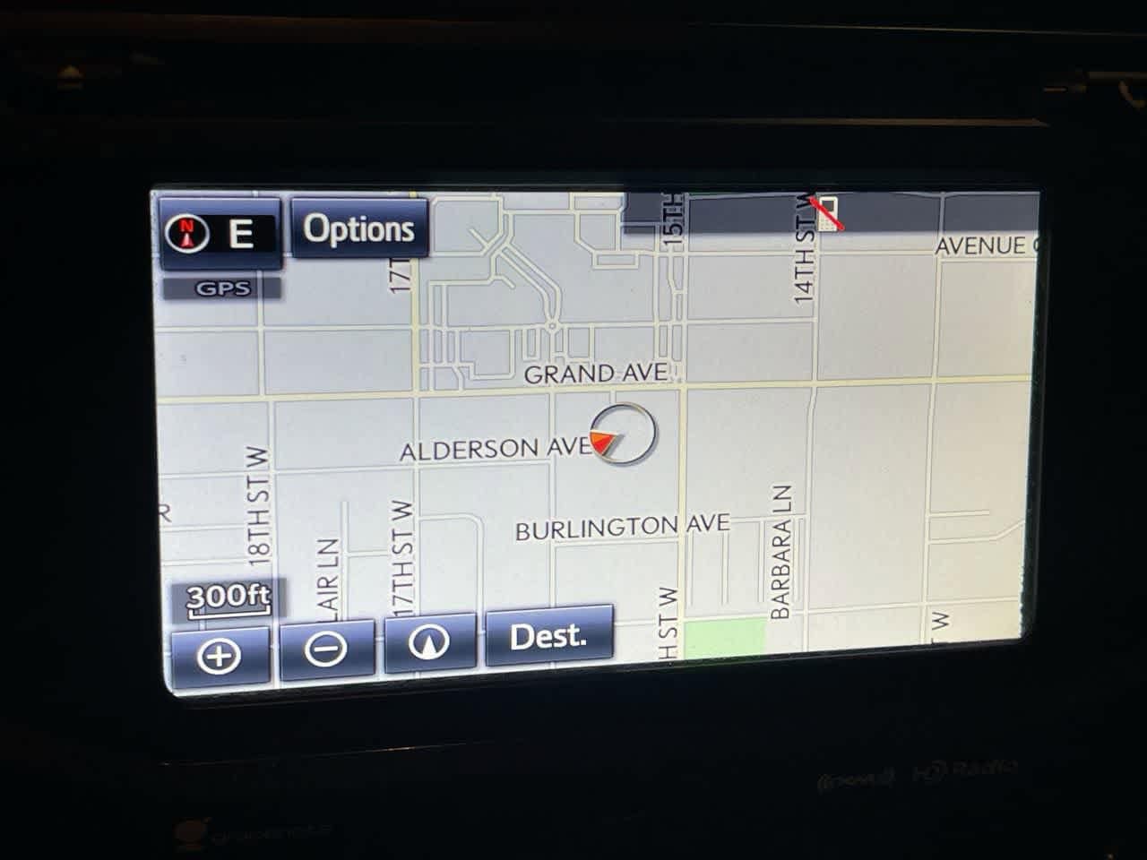 Thumbnail: 2019 Toyota 4Runner - 17