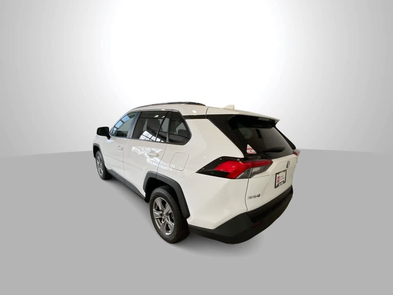 Thumbnail: 2024 Toyota RAV4 - 6