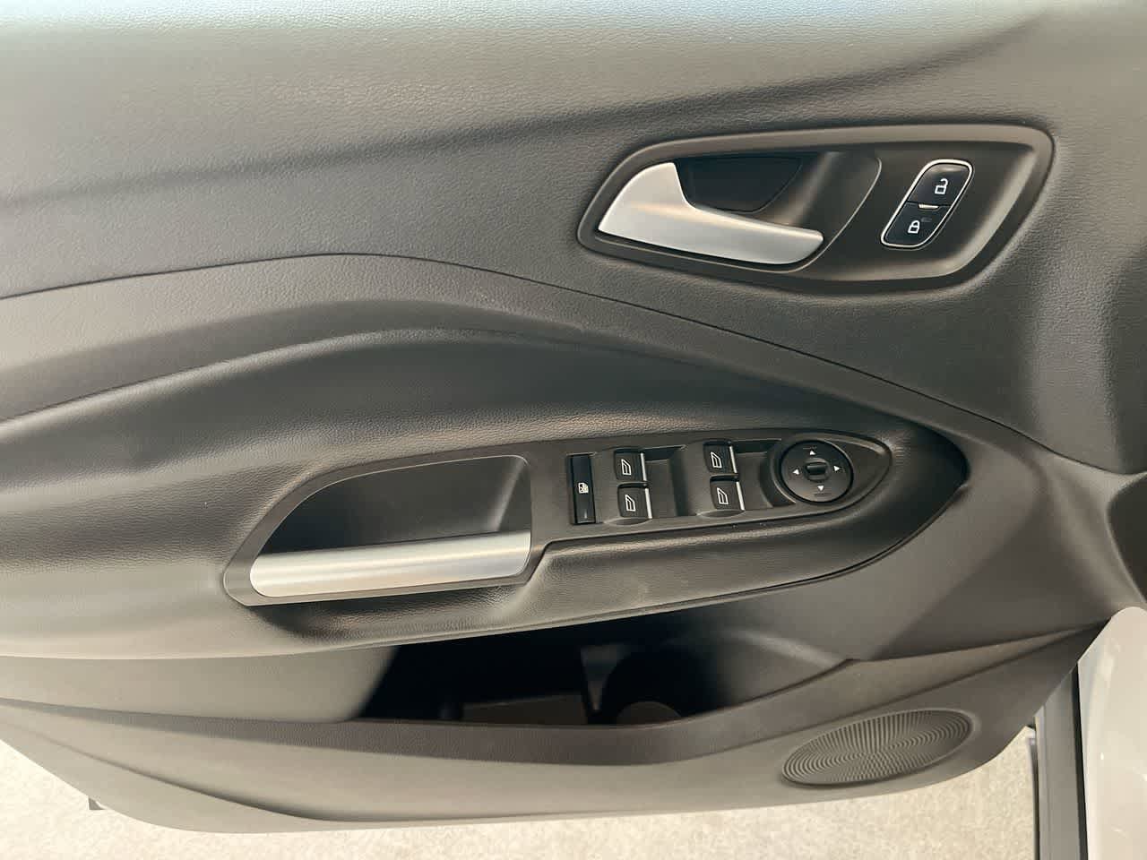 Thumbnail: 2017 Ford Escape - 13