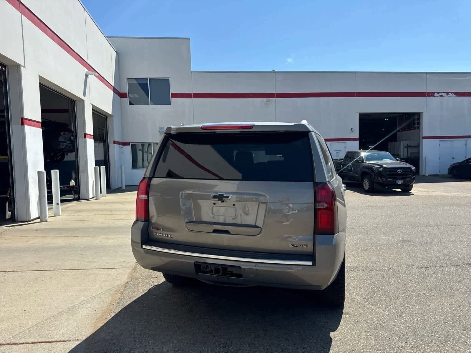 Thumbnail: 2018 Chevrolet Tahoe - 9