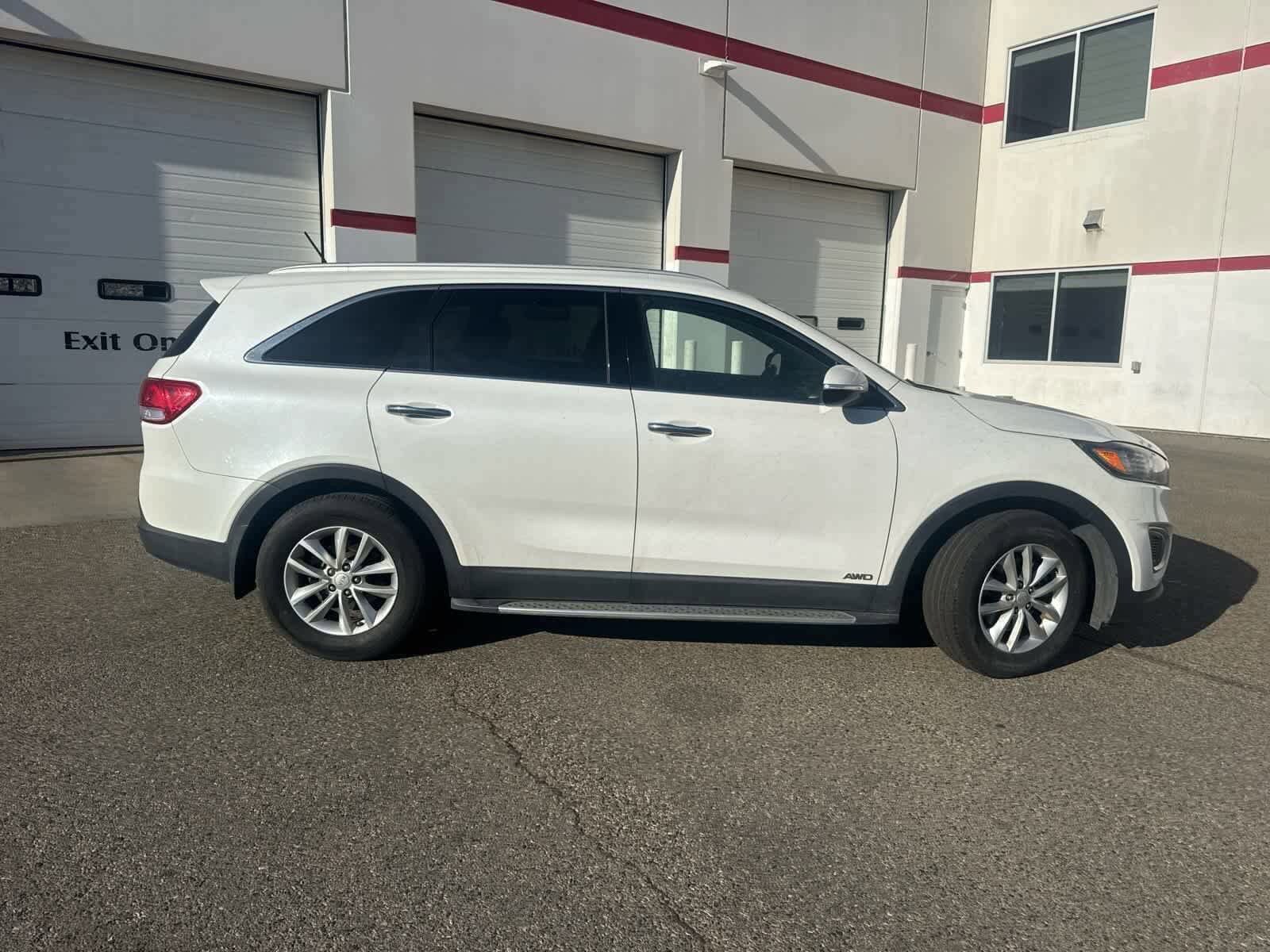 2016 Kia Sorento LX photo 4