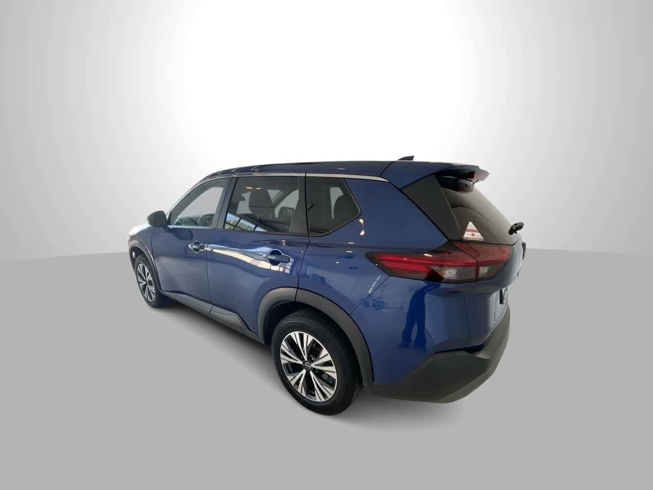 Thumbnail: 2022 Nissan Rogue - 6