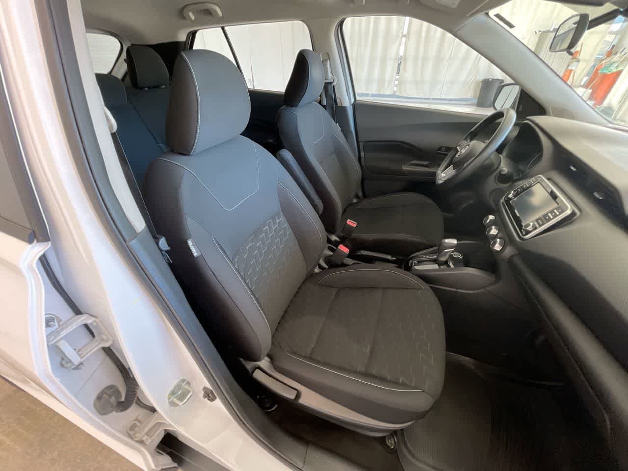 Thumbnail: 2022 Nissan Kicks - 23