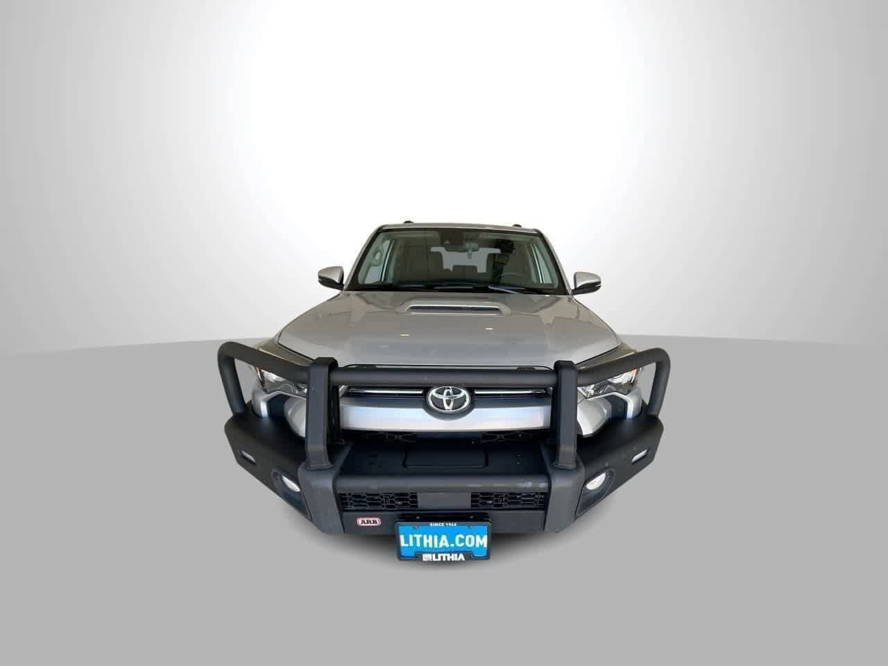 Thumbnail: 2020 Toyota 4Runner - 3
