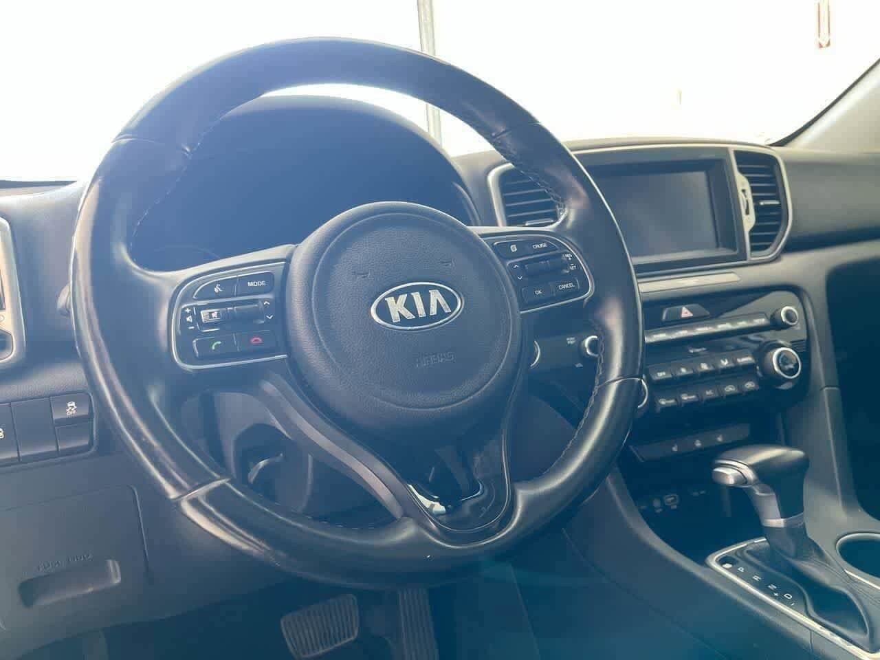 Thumbnail: 2018 Kia Sportage - 18