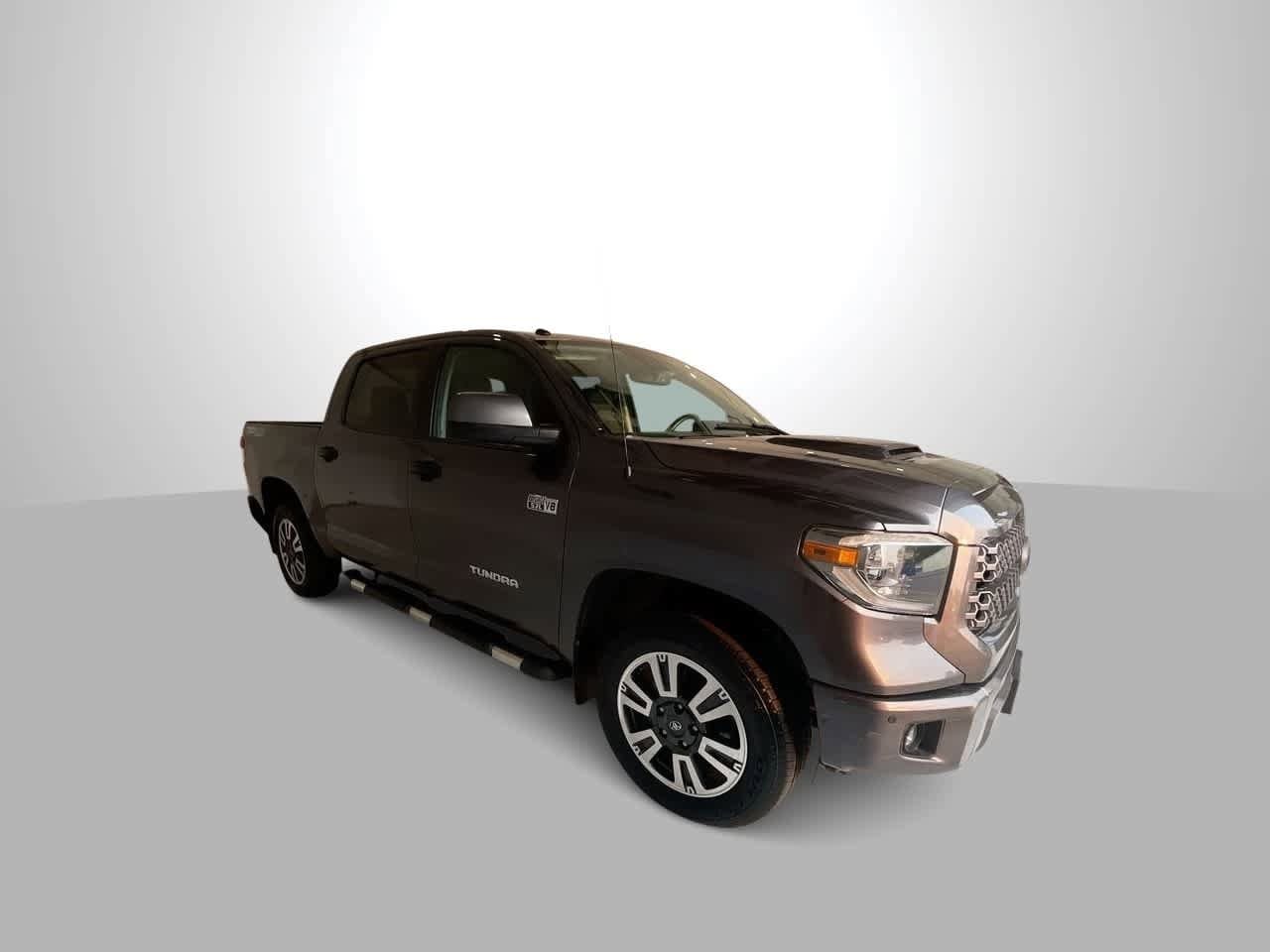 Used 2018 Toyota Tundra SR5 with VIN 5TFDY5F19JX738010 for sale in Billings, MT