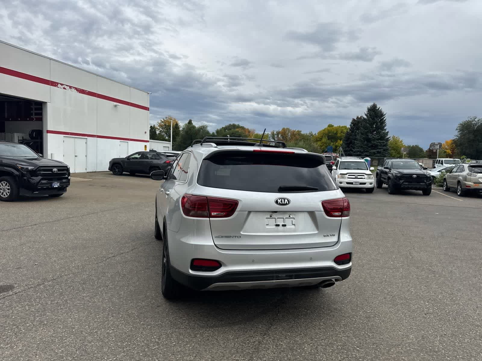Thumbnail: 2020 Kia Sorento - 20