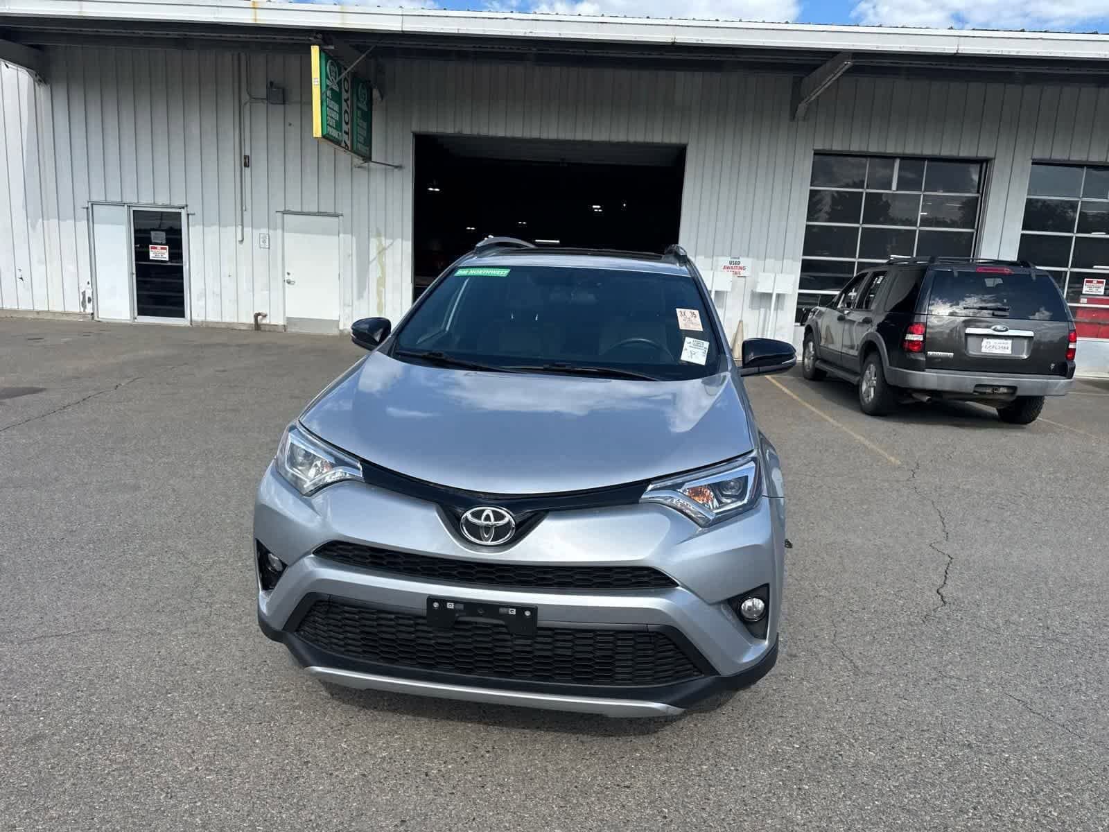 Thumbnail: 2016 Toyota RAV4 - 6