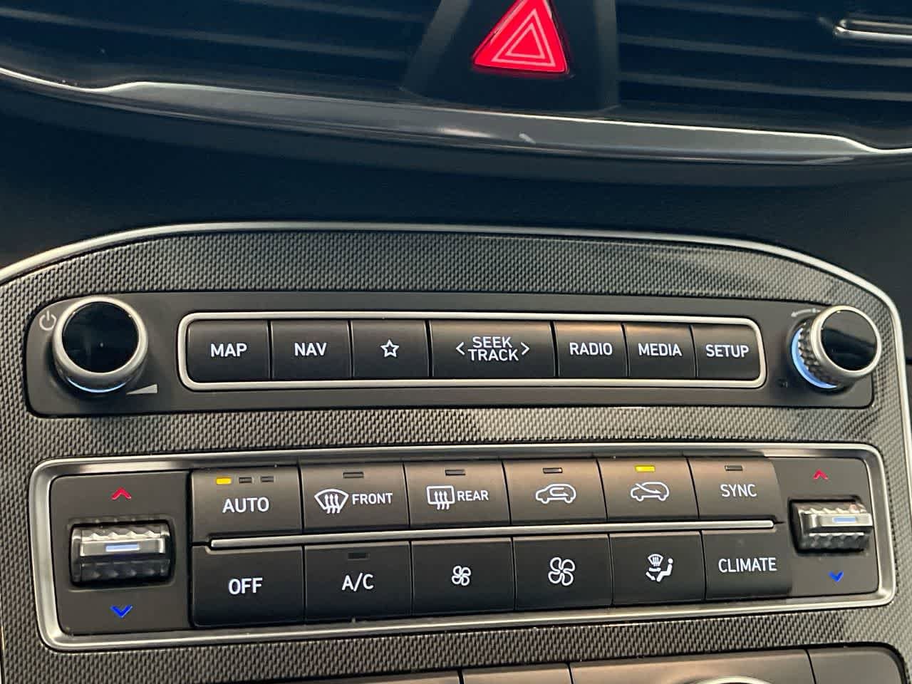 Thumbnail: 2023 Hyundai Santa Fe - 19