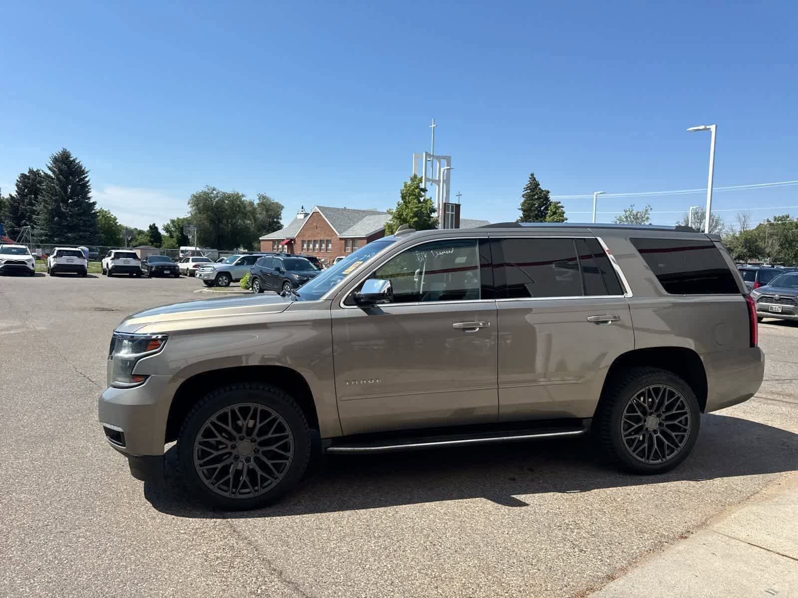 Thumbnail: 2018 Chevrolet Tahoe - 17