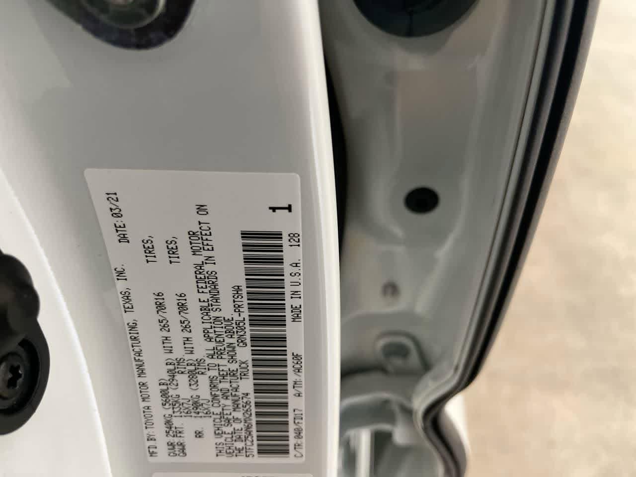 Thumbnail: 2021 Toyota Tacoma - 27