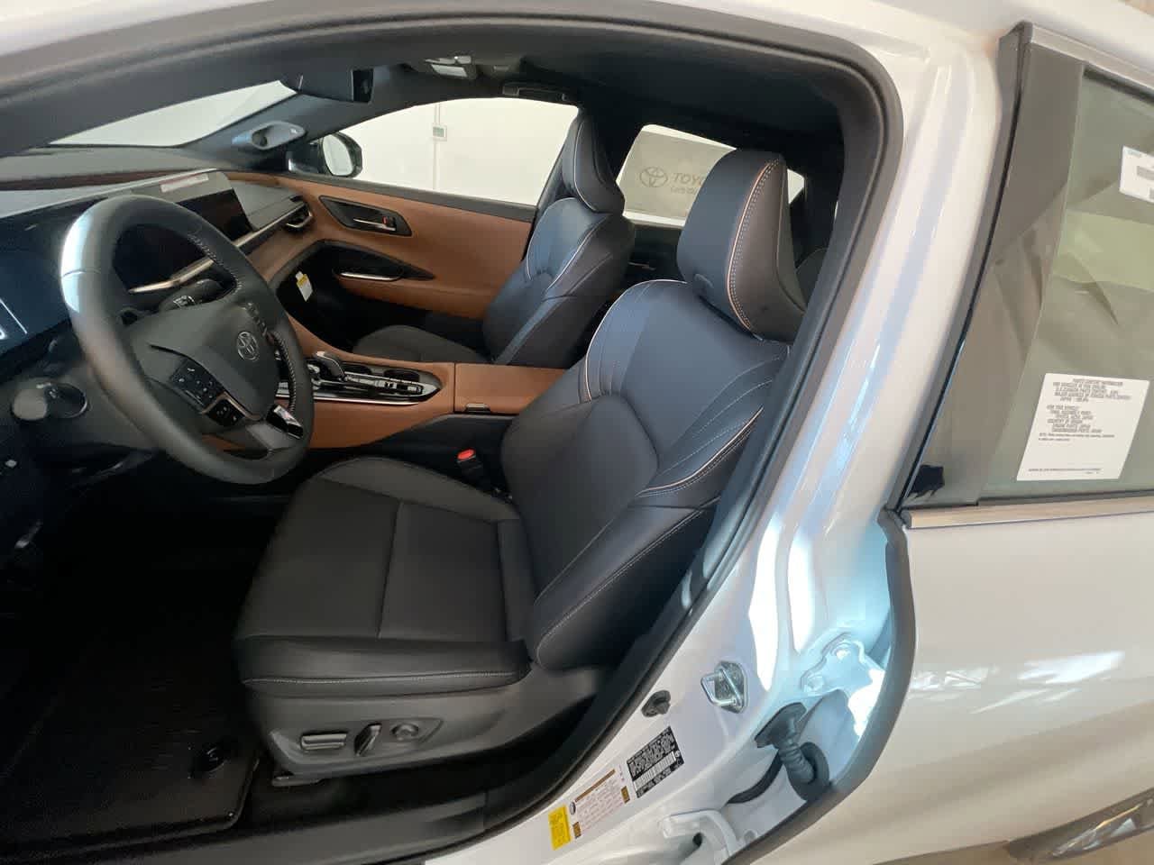 Thumbnail: 2026 Toyota Crown - 11