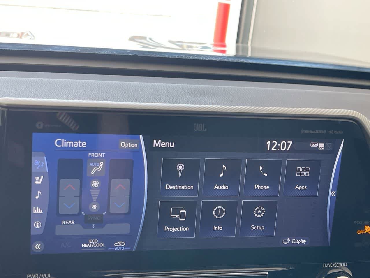 Thumbnail: 2021 Toyota Highlander - 16