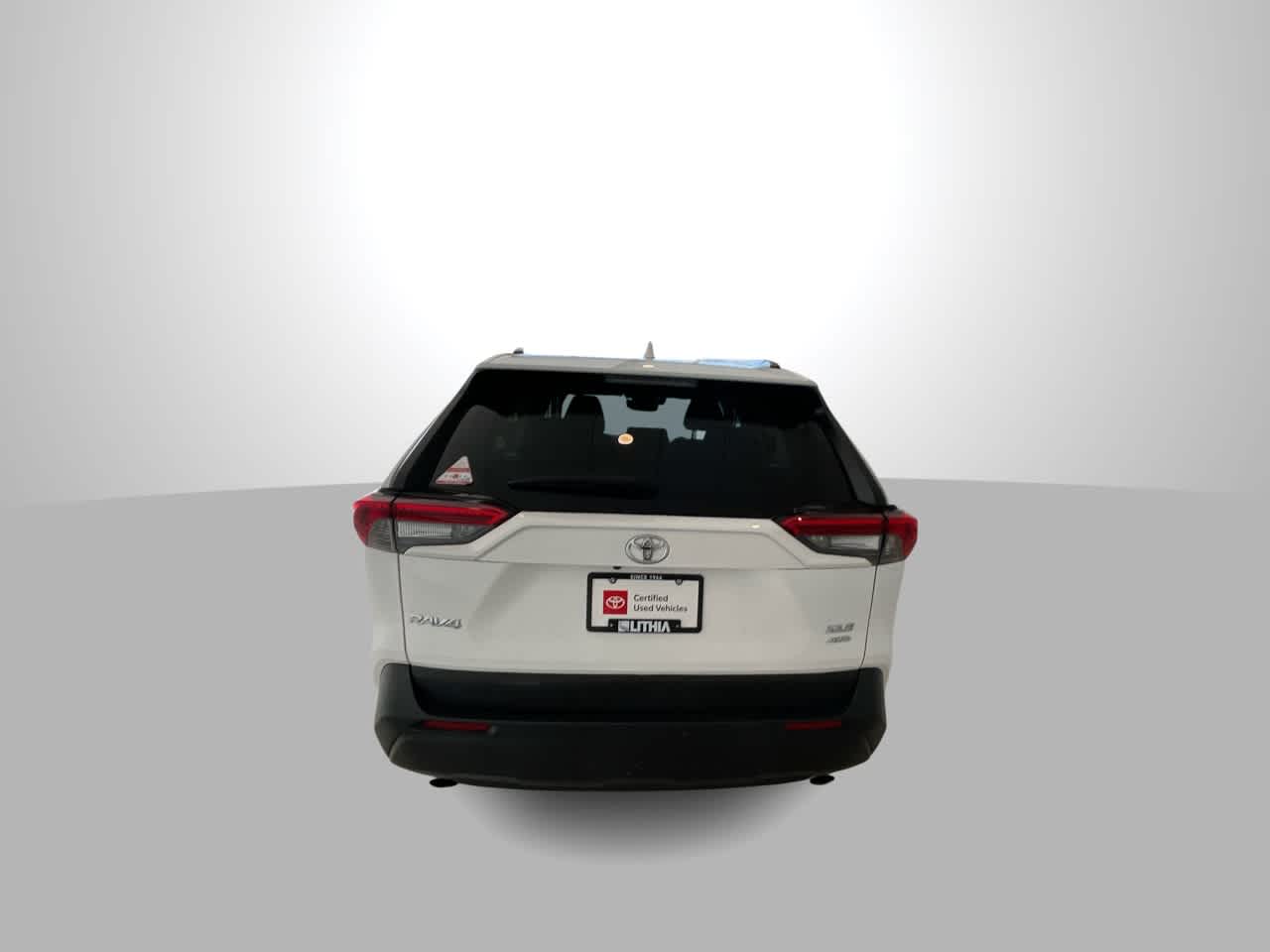 Thumbnail: 2022 Toyota RAV4 - 7