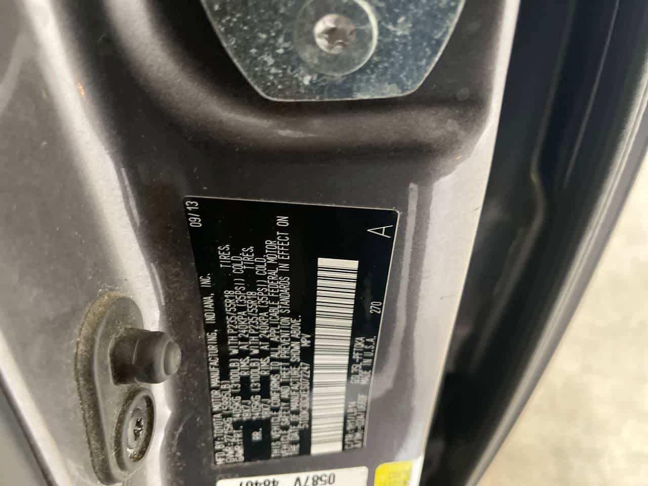 Thumbnail: 2014 Toyota Sienna - 27