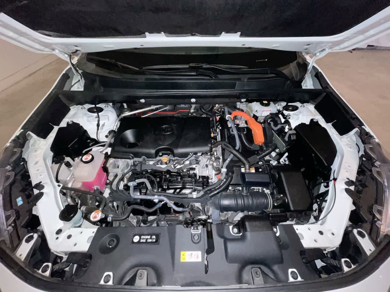 Thumbnail: 2021 Toyota RAV4 - 26