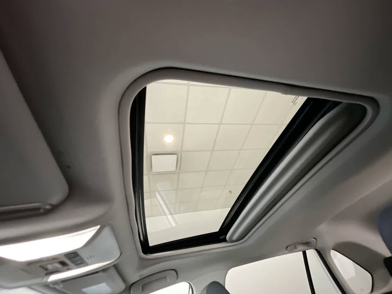 Thumbnail: 2024 Toyota RAV4 - 22