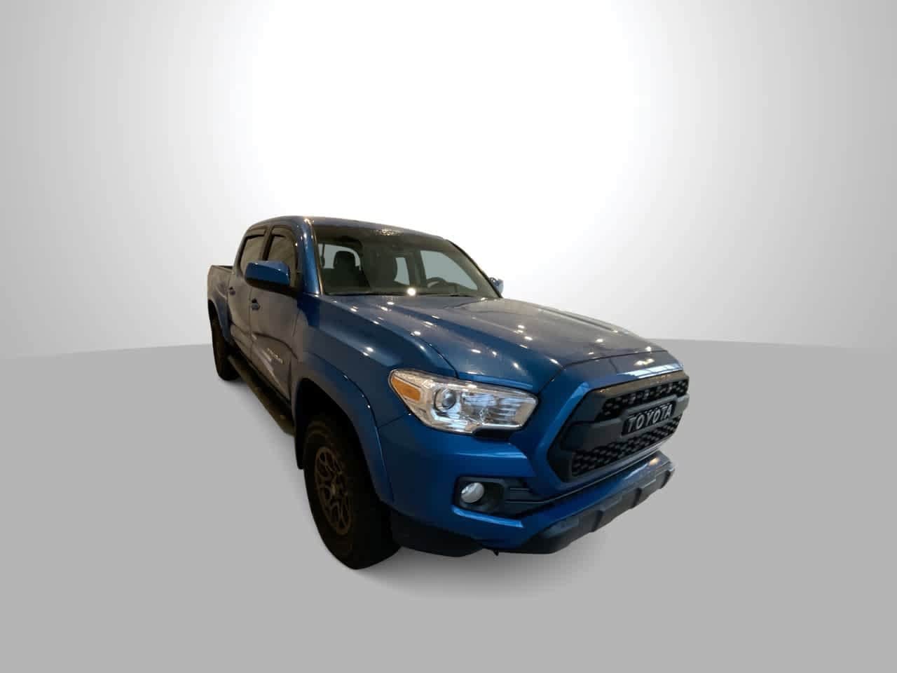 Thumbnail: 2018 Toyota Tacoma - 2