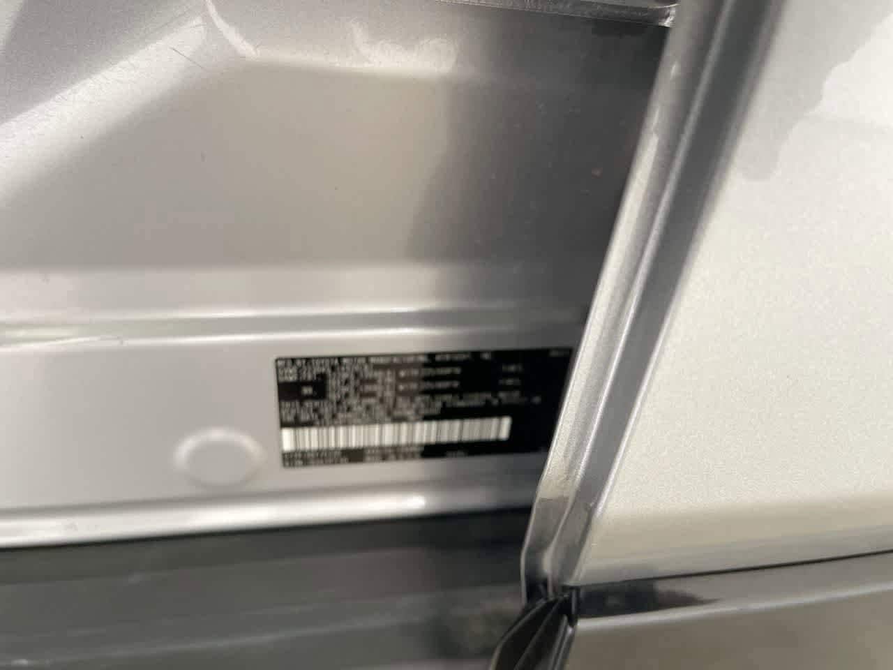 Thumbnail: 2021 Toyota RAV4 - 31