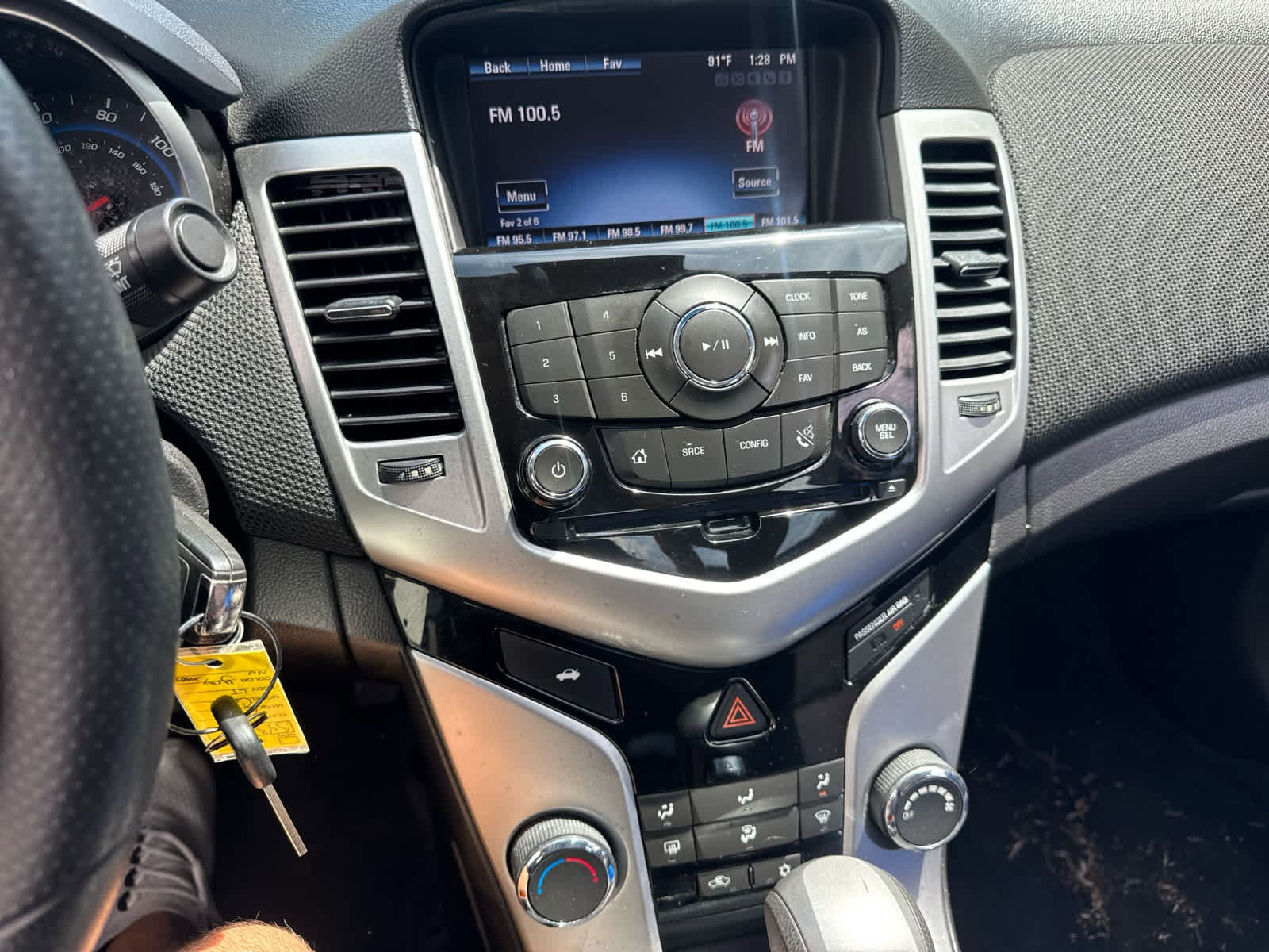 Thumbnail: 2015 Chevrolet Cruze - 25