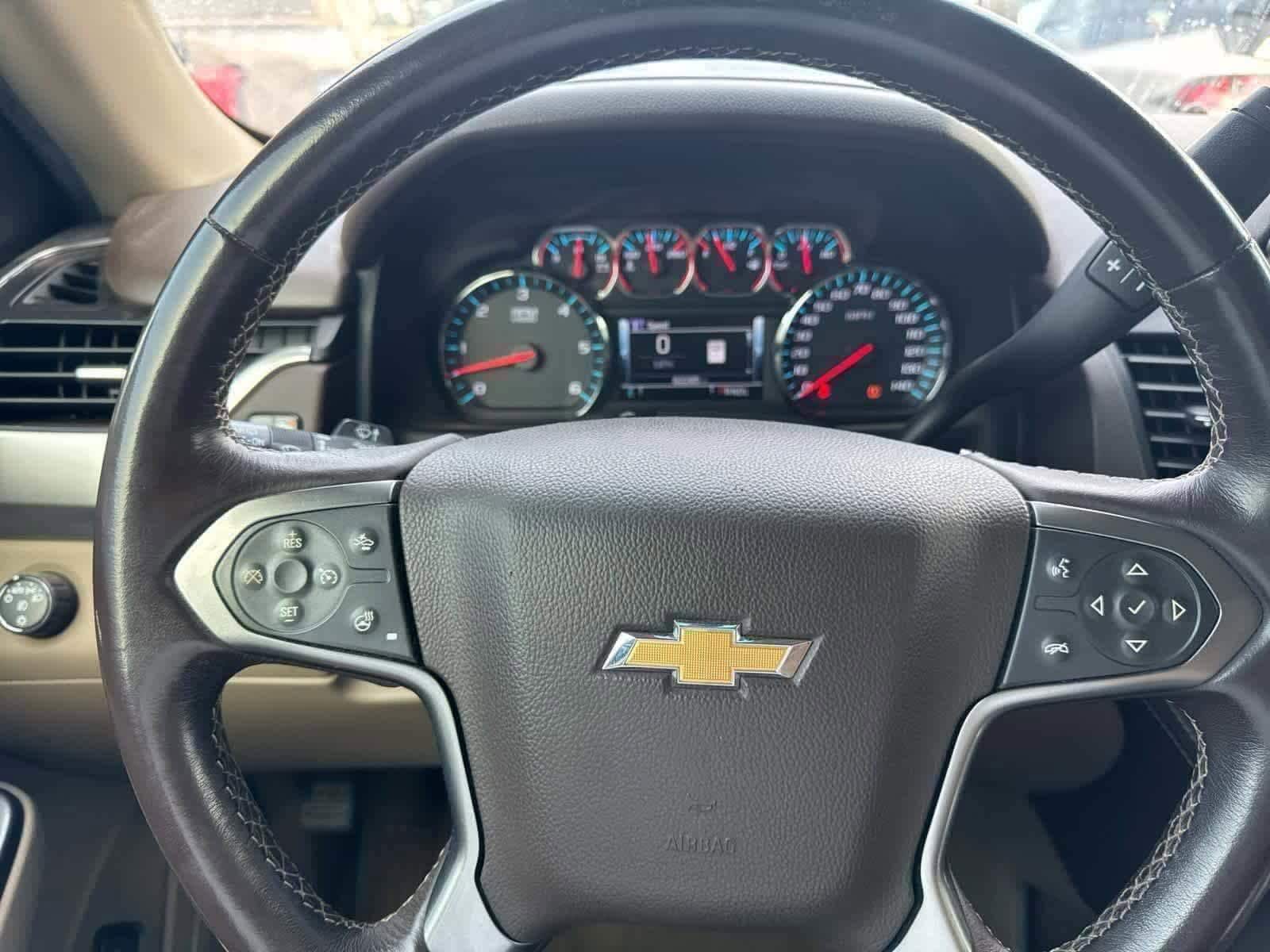 Thumbnail: 2020 Chevrolet Suburban - 28