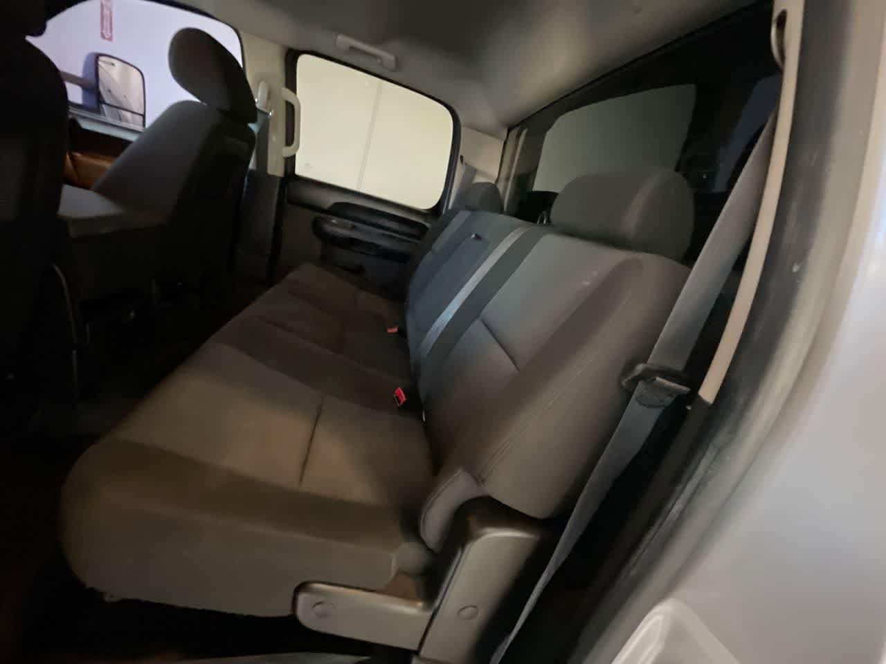 Thumbnail: 2011 Chevrolet Silverado 2500 - 21