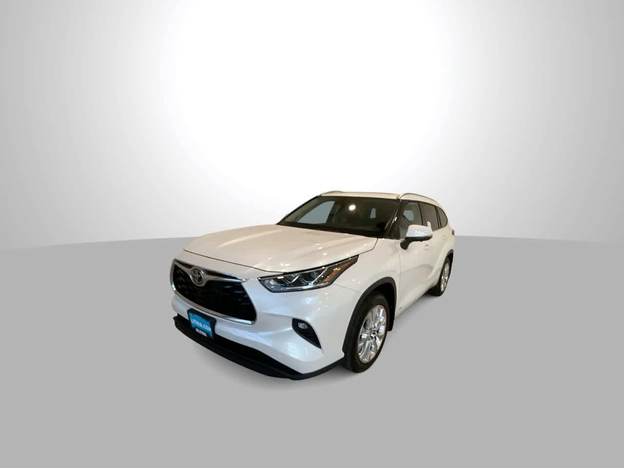 Thumbnail: 2026 Toyota Highlander - 4