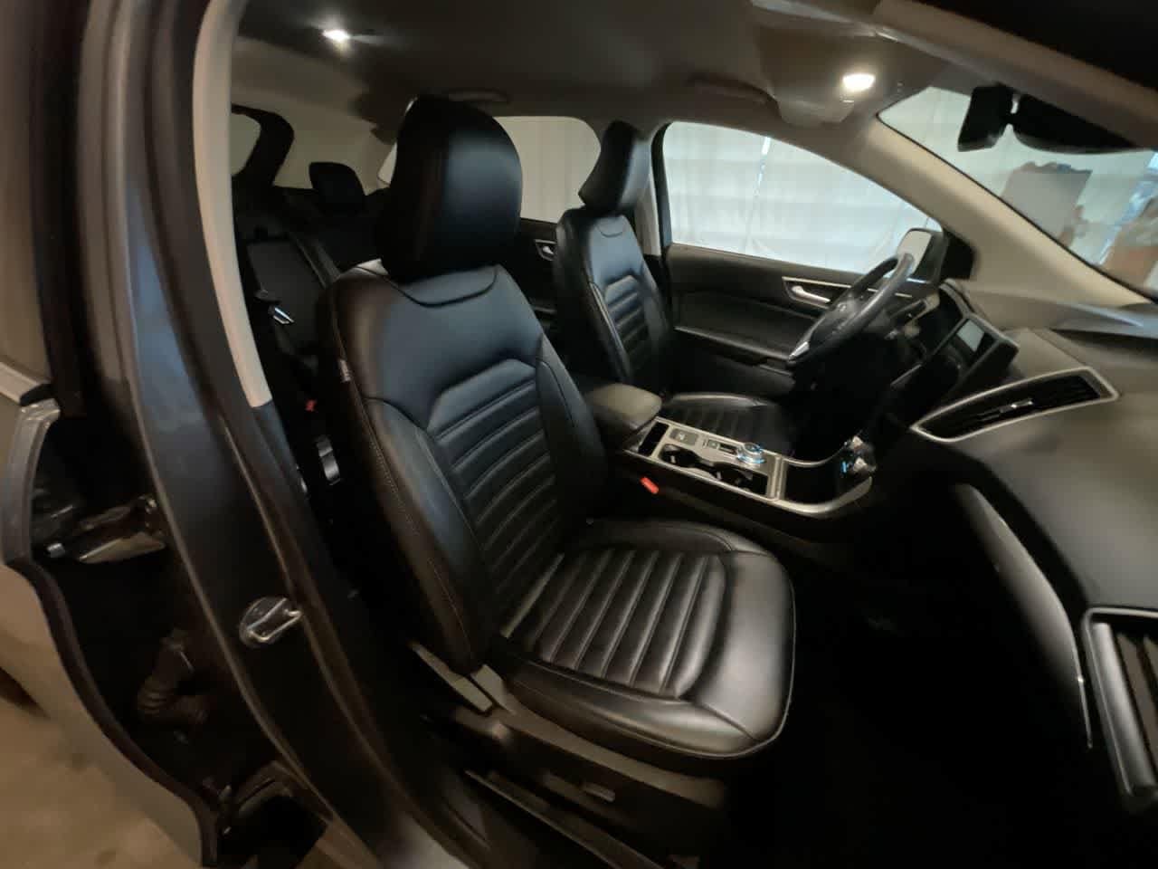 Thumbnail: 2024 Ford Edge - 23