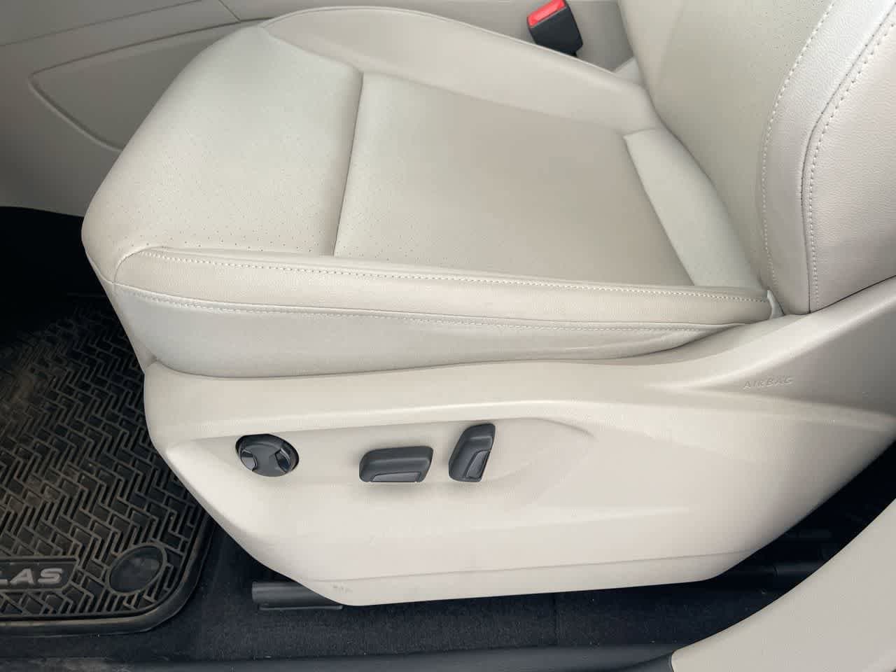 Thumbnail: 2019 Volkswagen Atlas - 12