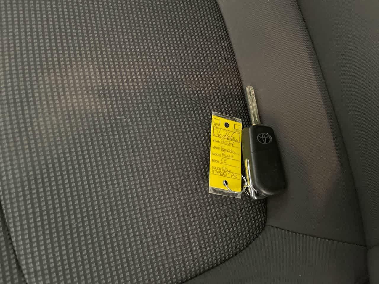 Thumbnail: 2024 Toyota RAV4 - 26