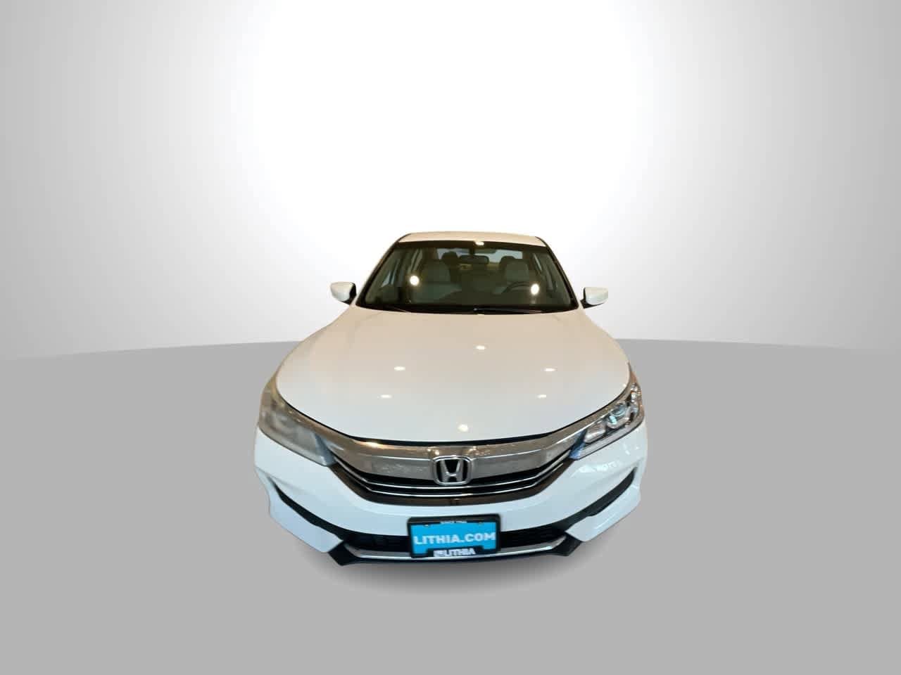 Thumbnail: 2016 Honda Accord - 3