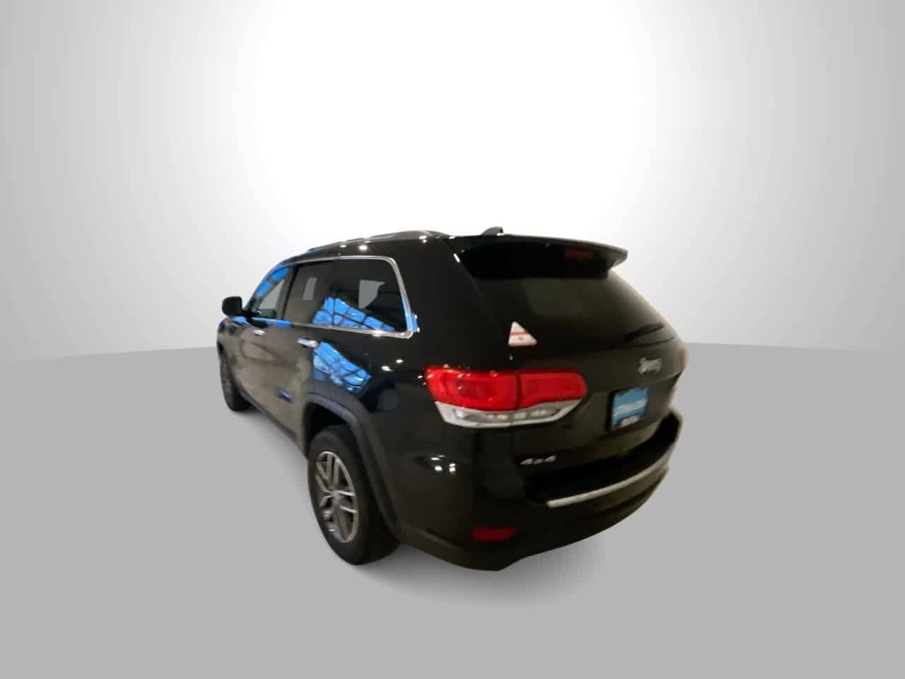 Thumbnail: 2017 Jeep Grand Cherokee - 6