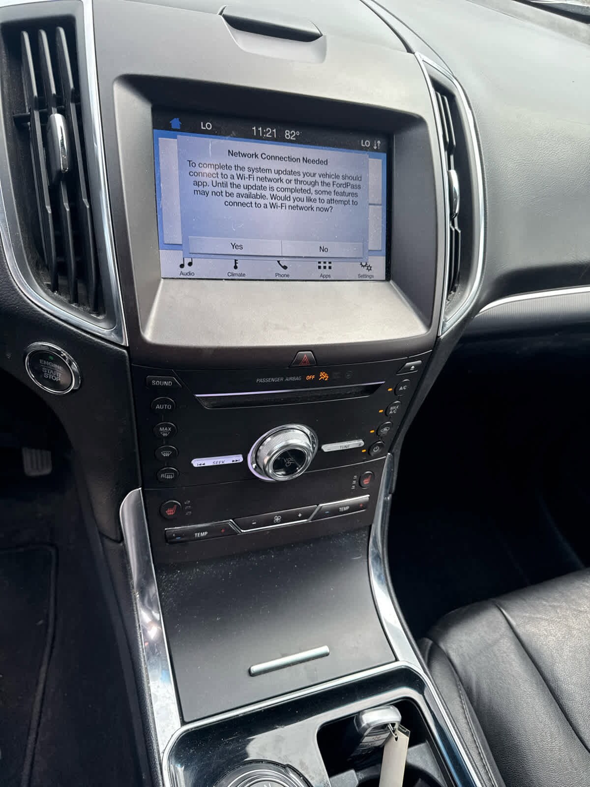 2019 Ford Edge Titanium 34