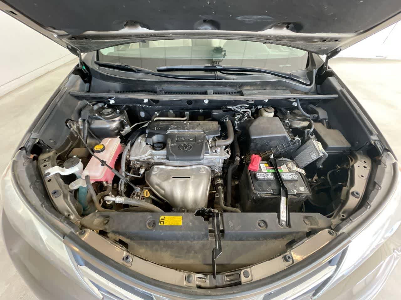 Thumbnail: 2015 Toyota RAV4 - 25