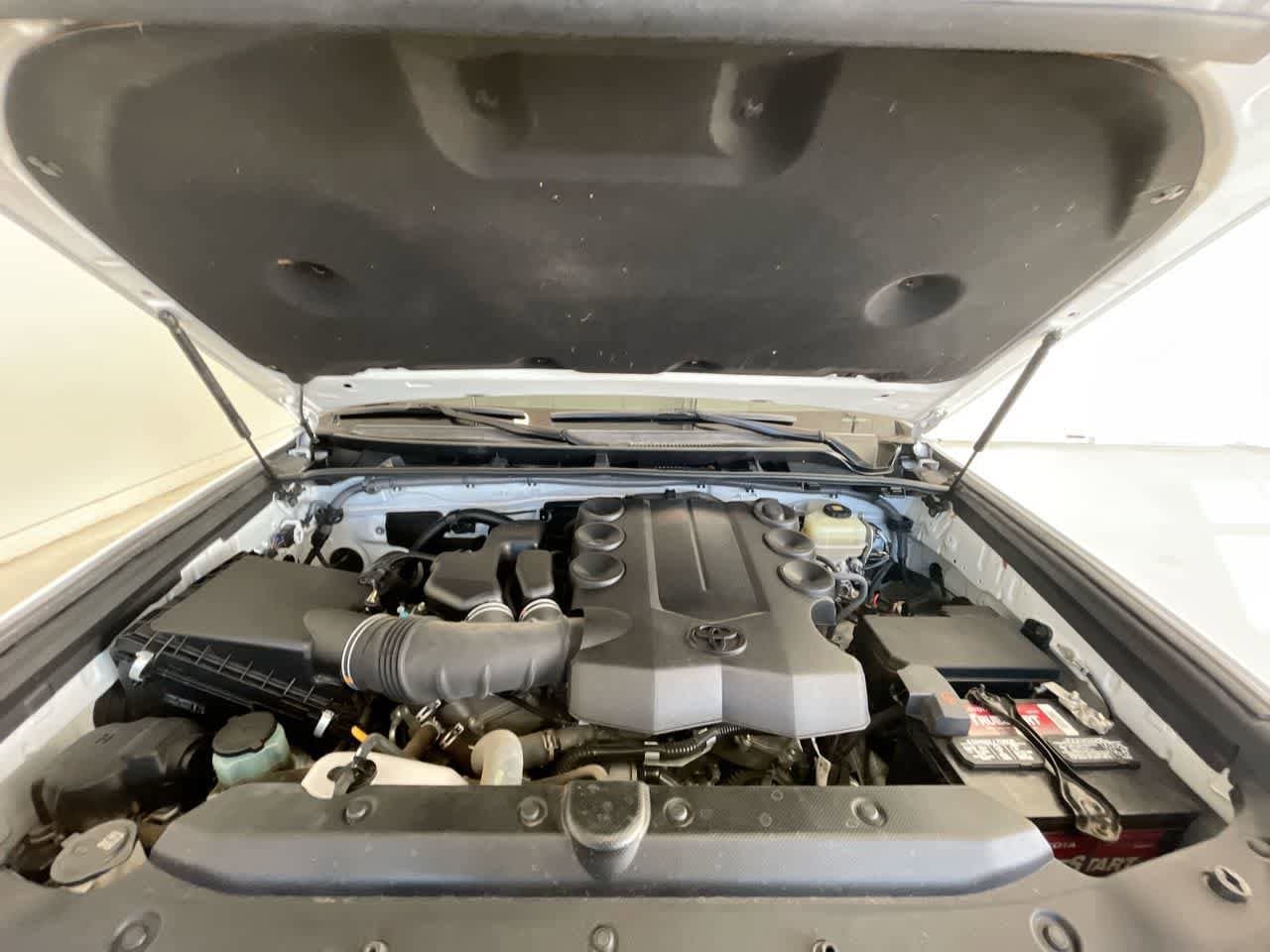 Thumbnail: 2017 Toyota 4Runner - 24