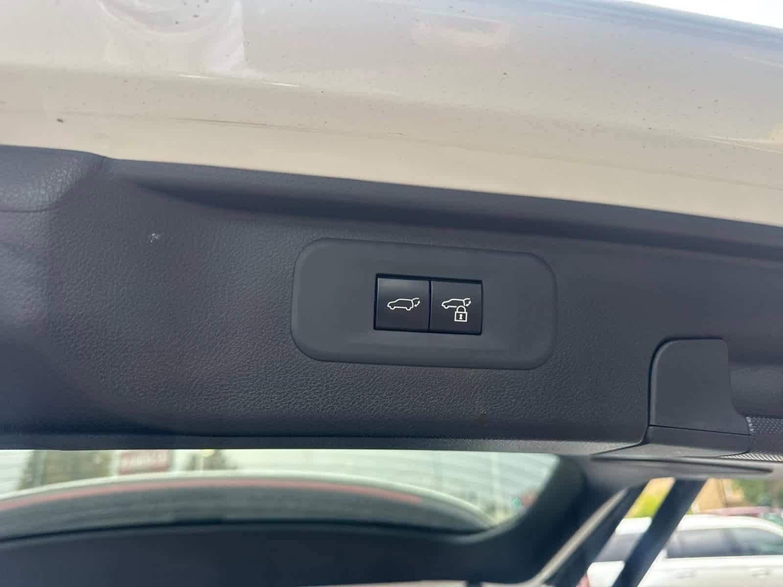 Thumbnail: 2024 Toyota Grand Highlander - 38