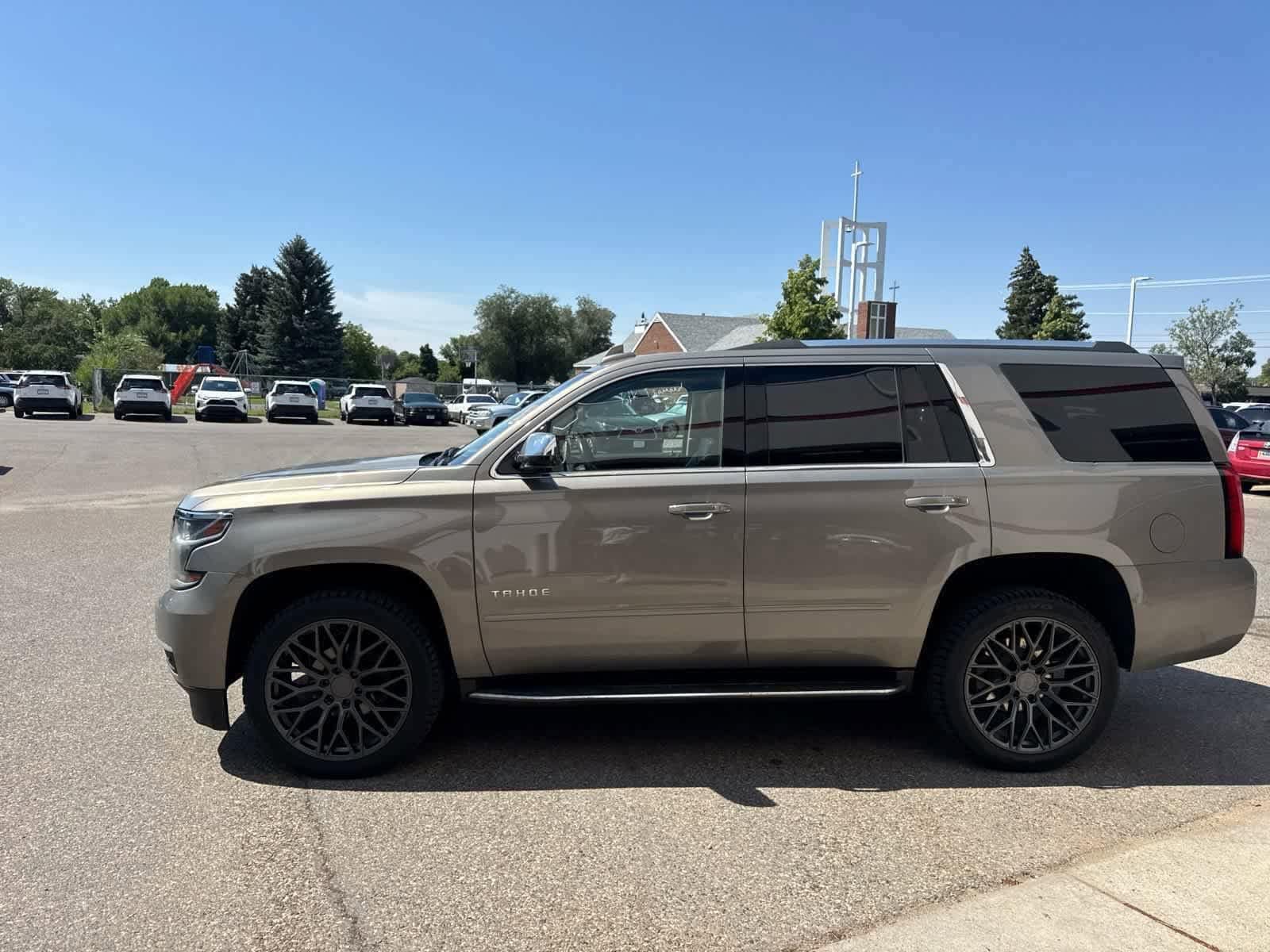 Thumbnail: 2018 Chevrolet Tahoe - 16
