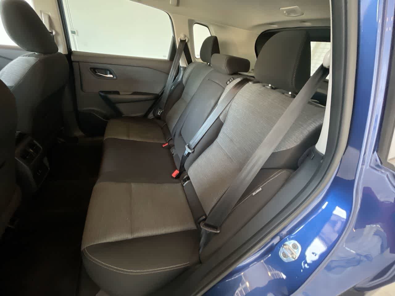 Thumbnail: 2022 Nissan Rogue - 21