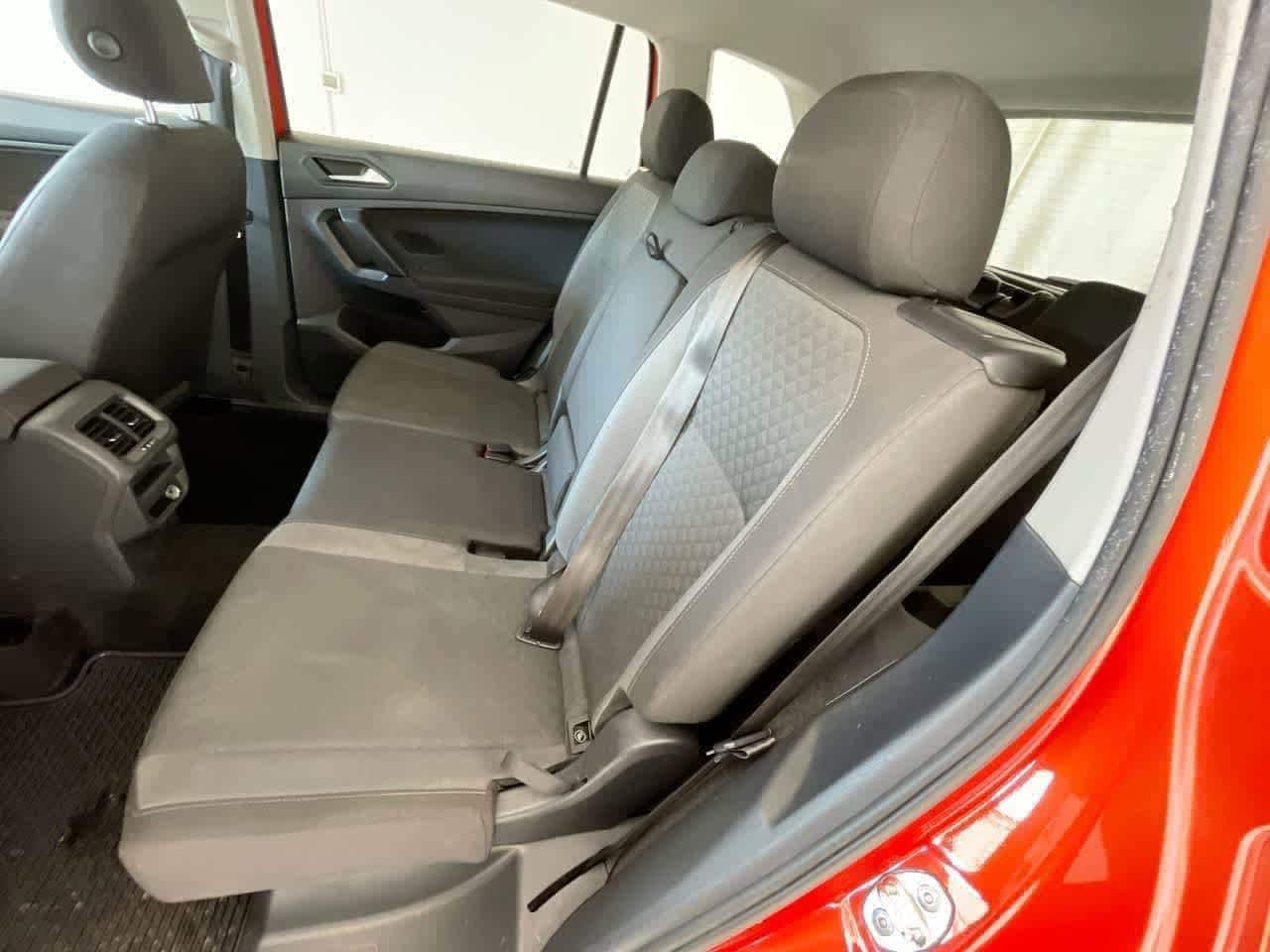 Thumbnail: 2019 Volkswagen Tiguan - 30