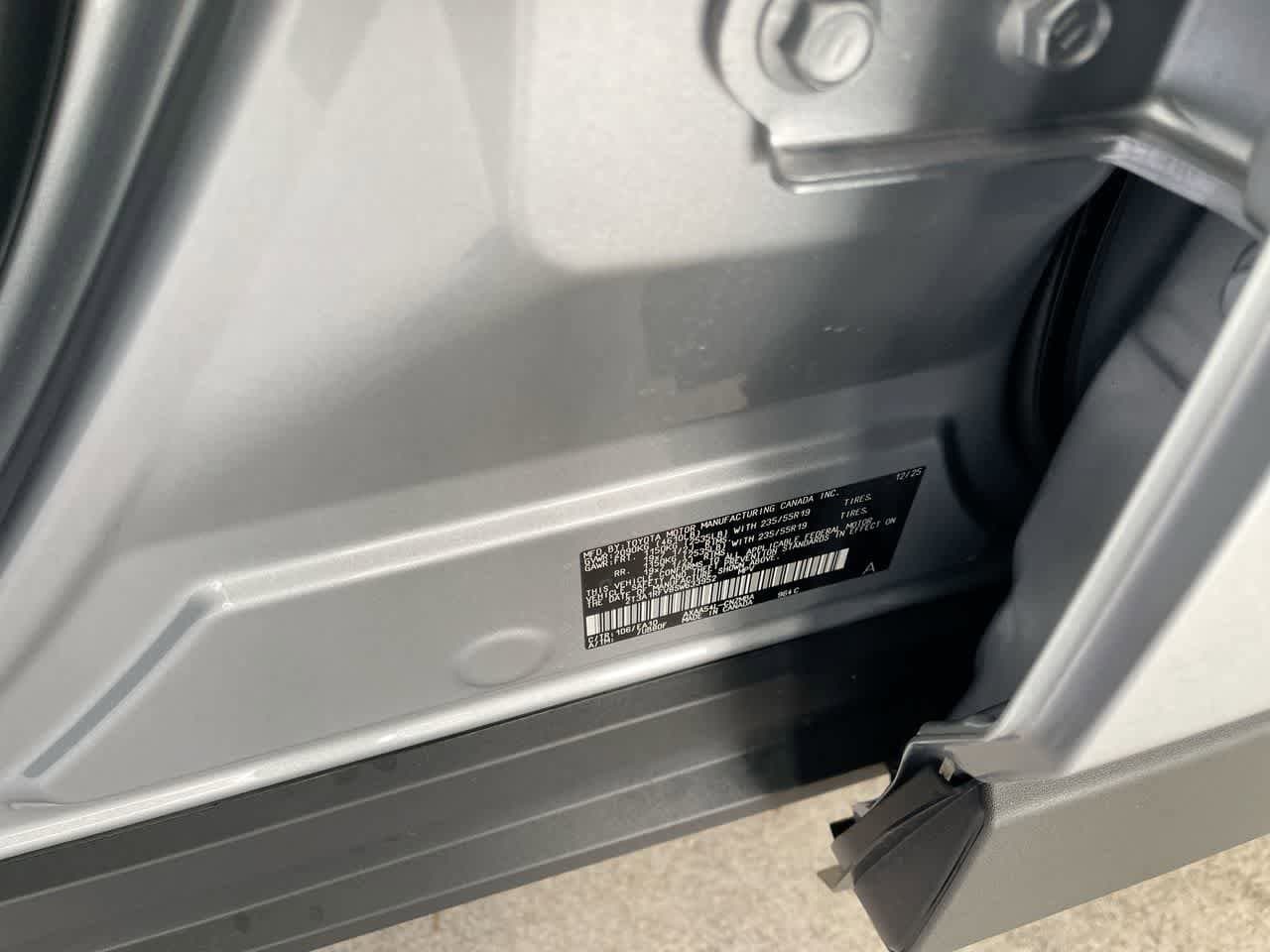 Thumbnail: 2025 Toyota RAV4 - 28