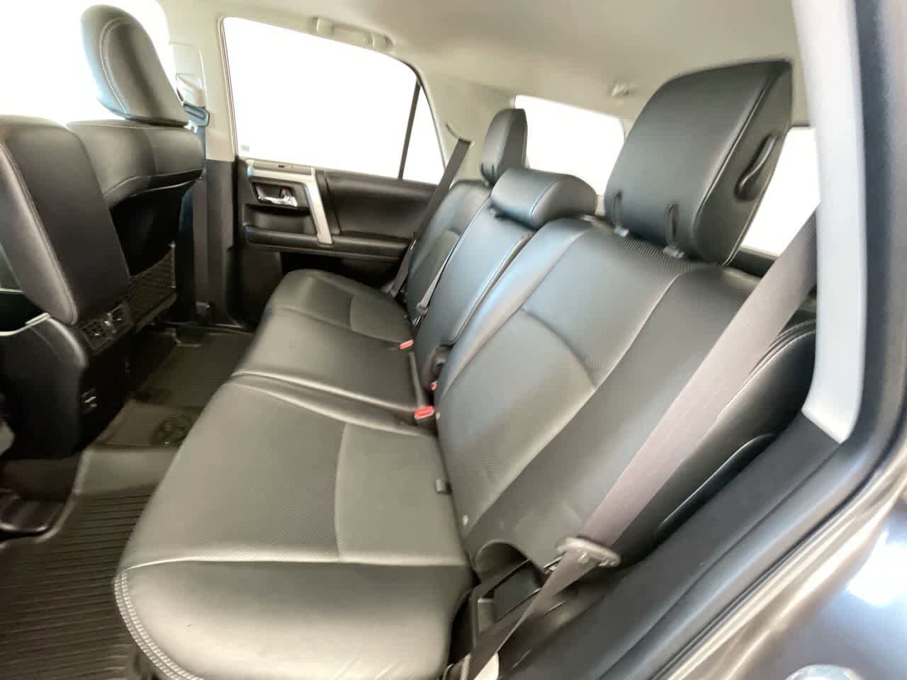 Thumbnail: 2019 Toyota 4Runner - 23