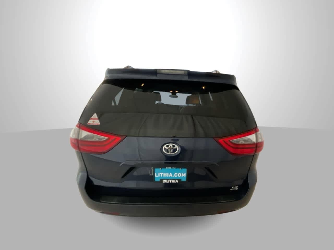 Thumbnail: 2020 Toyota Sienna - 7