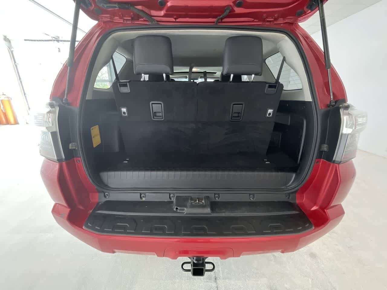 2018 Toyota 4Runner SR5 25